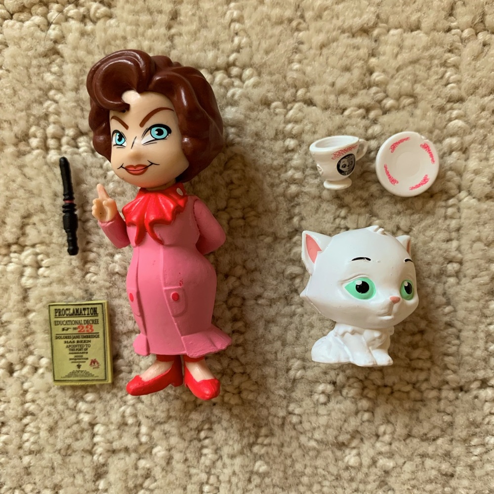Dolores Umbridge Figure Set